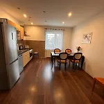 Private House Lejlighed